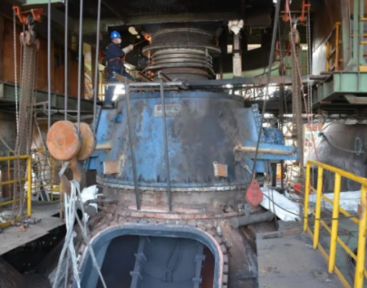 倒鏈在高爐氣密箱更換作業中的應用